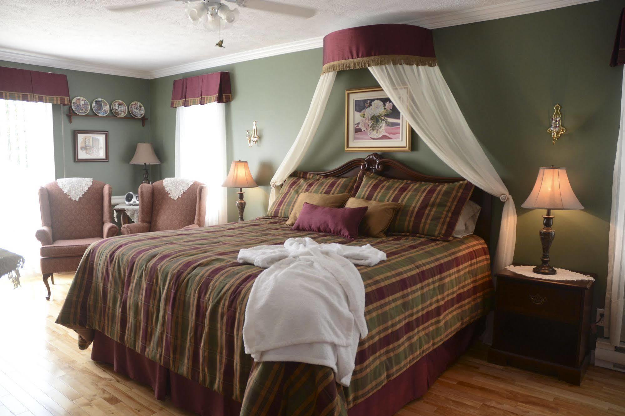 Côté's Bed&Breakfast Grand-Sault Extérieur photo